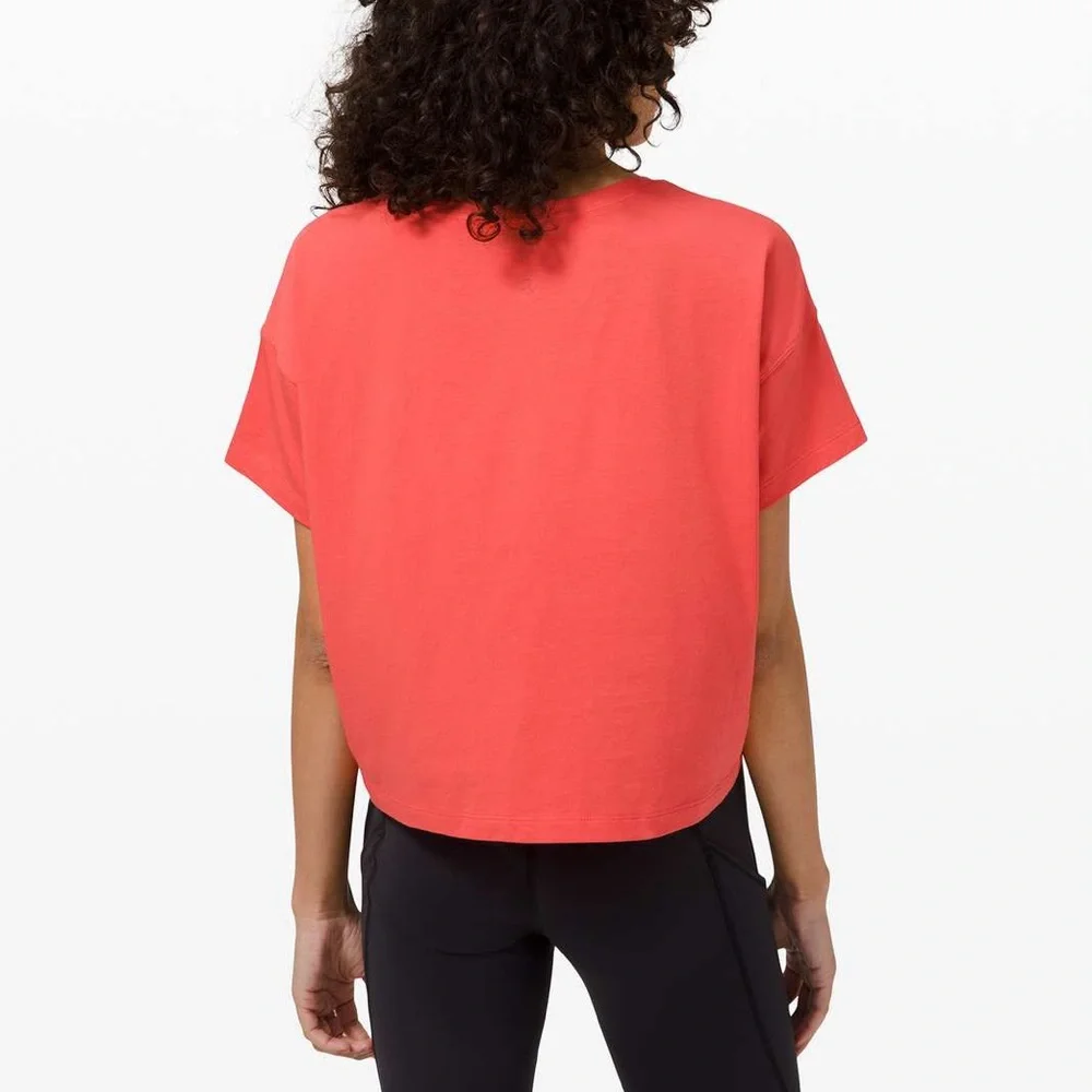 Lululemon Cates Tee in‎ Pink Punch